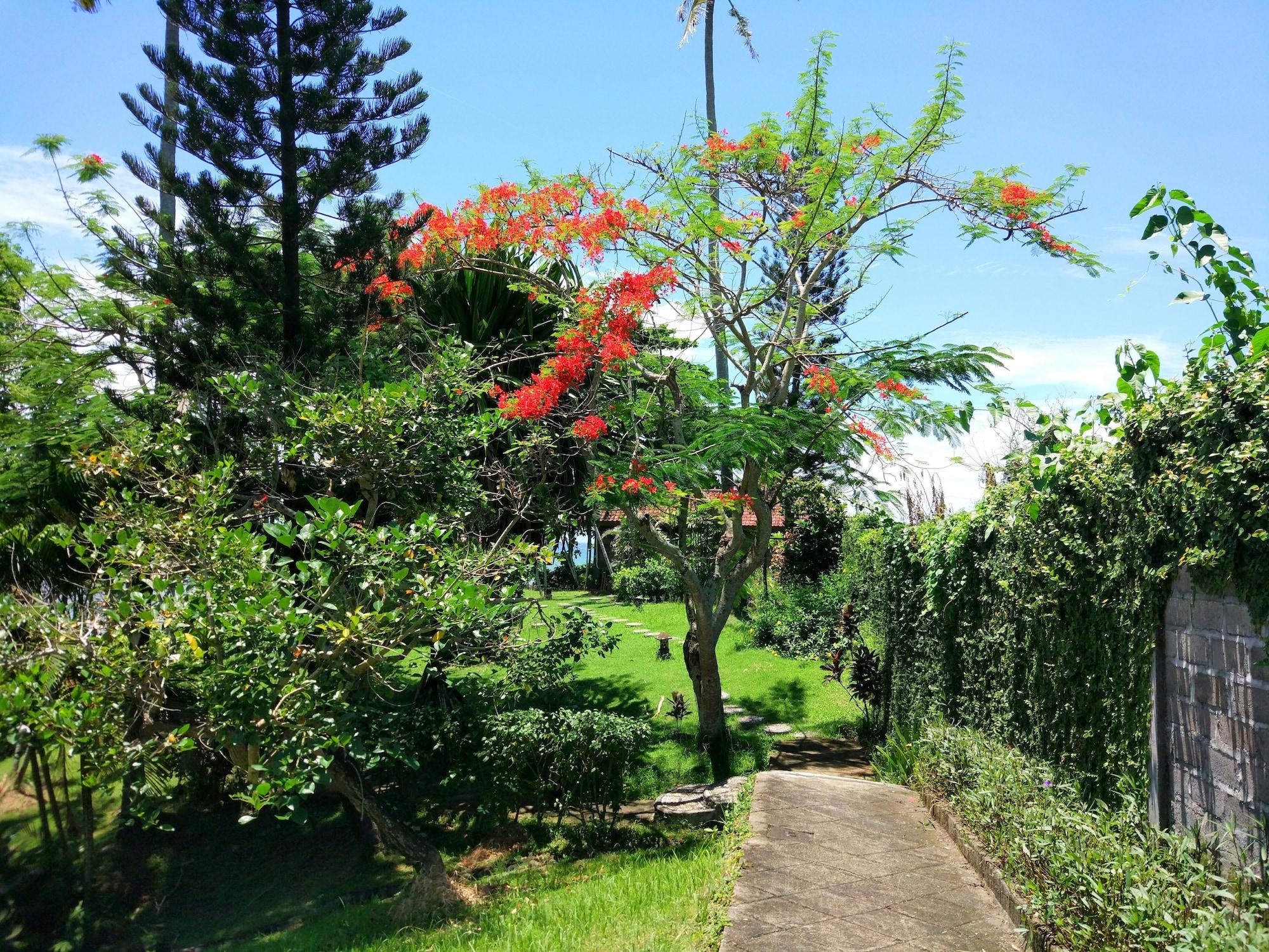 Gajah Mina Beach Resort Selemadeg  Esterno foto