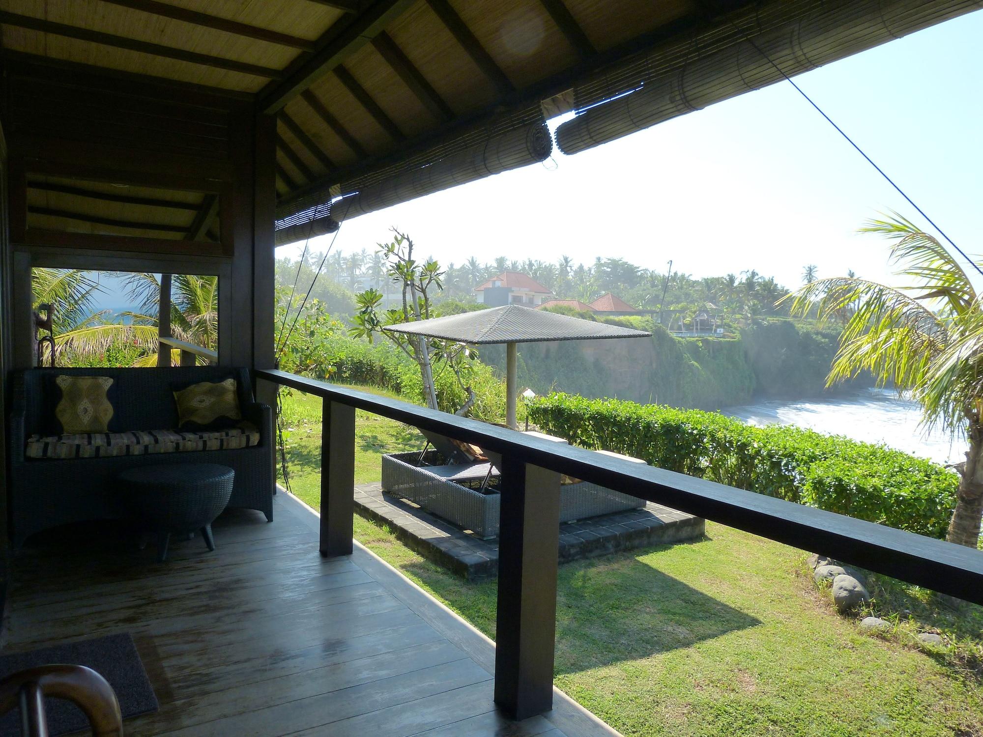 Gajah Mina Beach Resort Selemadeg  Esterno foto