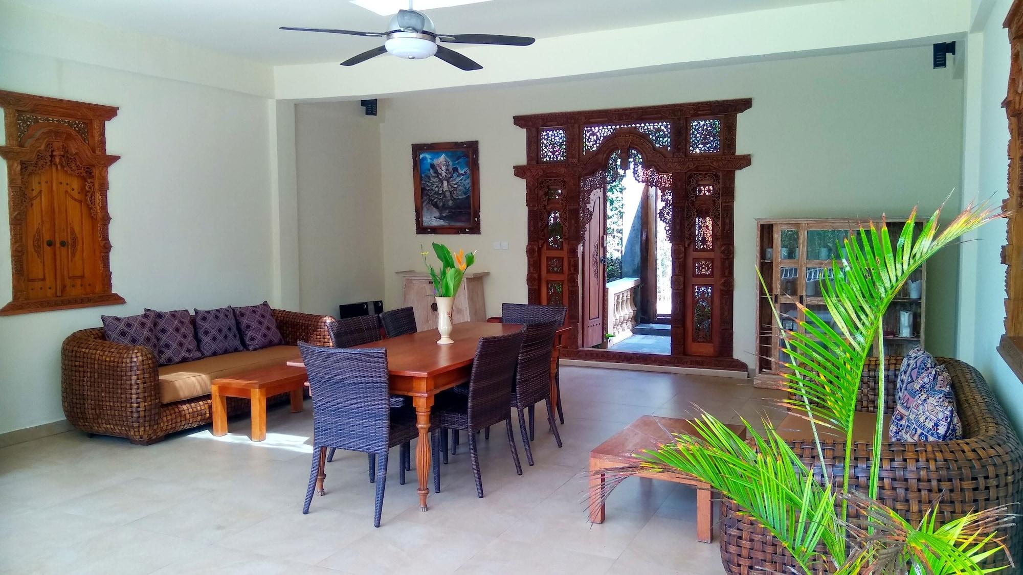 Gajah Mina Beach Resort Selemadeg  Esterno foto