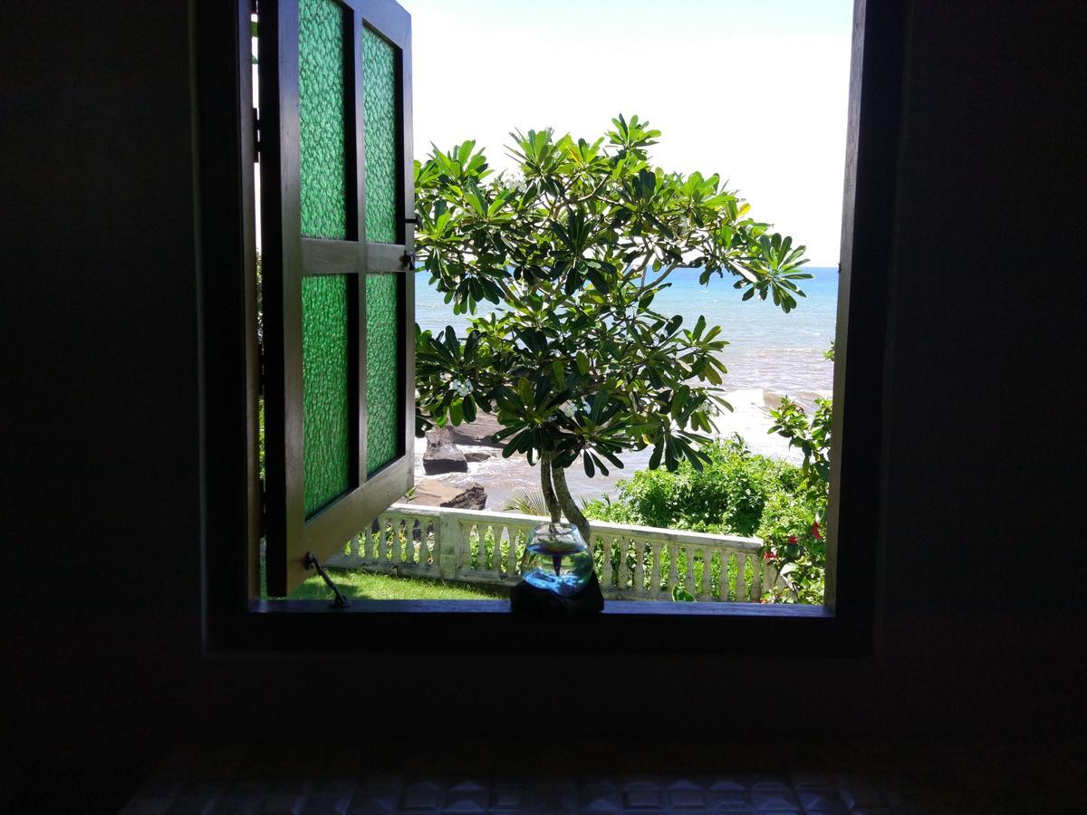 Gajah Mina Beach Resort Selemadeg  Esterno foto
