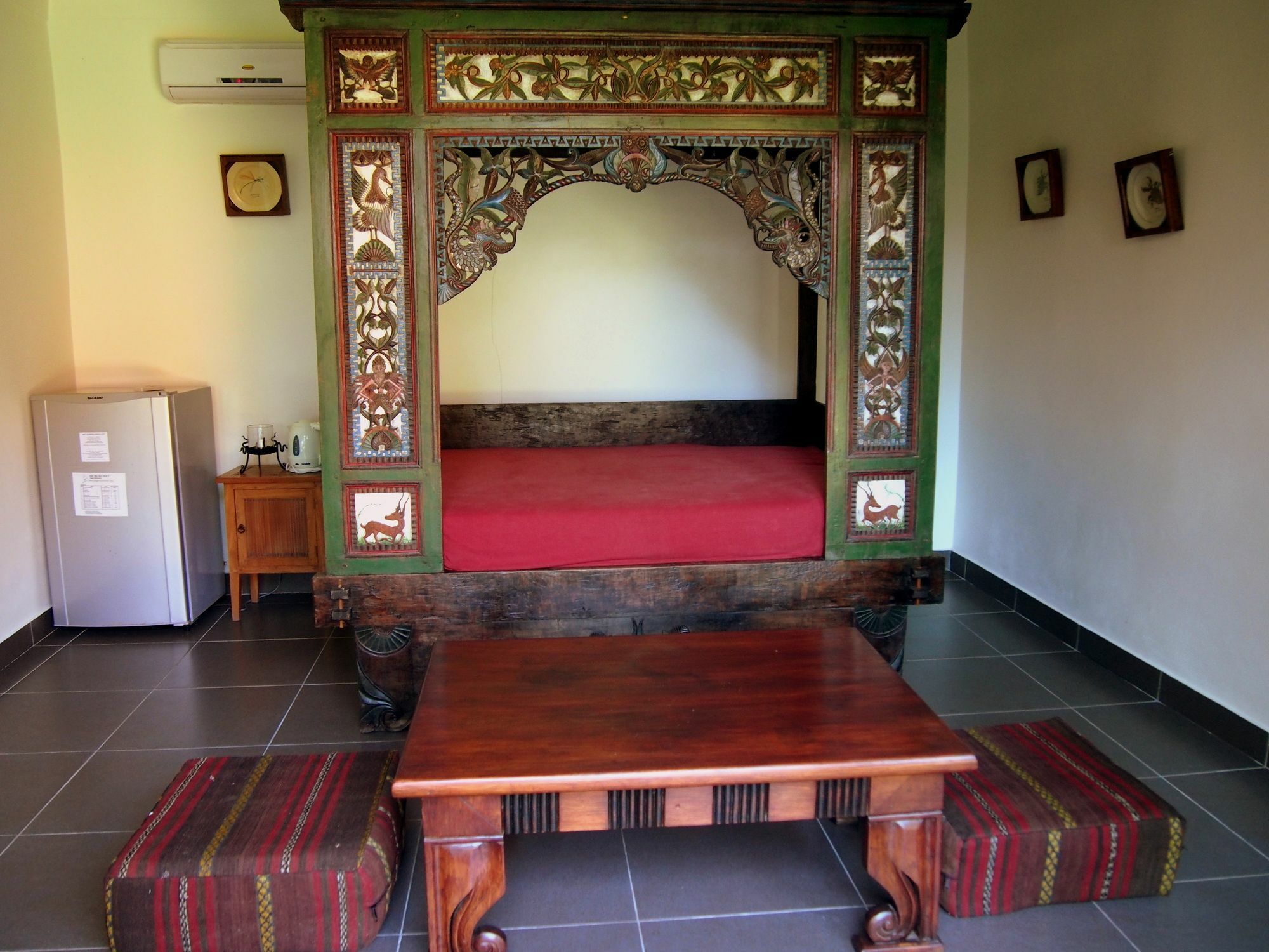 Gajah Mina Beach Resort Selemadeg  Esterno foto